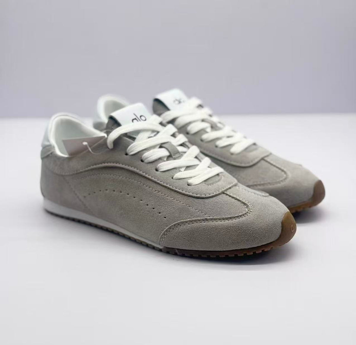 Alo Gray Low-Top Lace-Up Sneakers