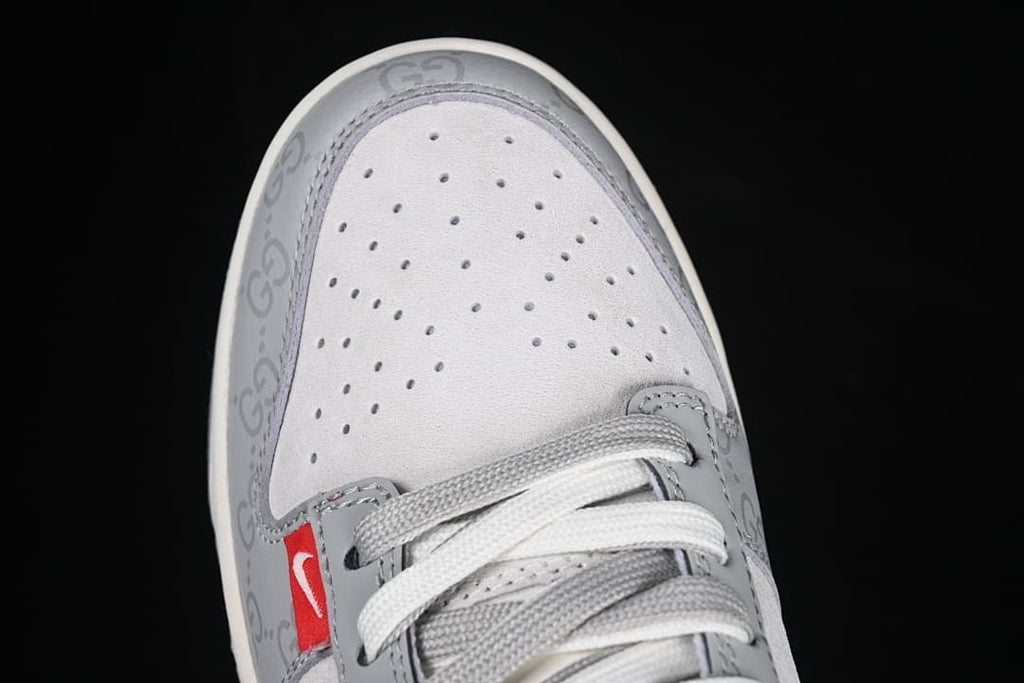 Nike SB Dunk Low Gray Patterned Sneakers DM6868-013