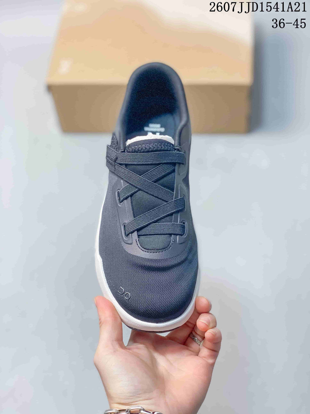 On Cloudnova Sneakers Moon Navy JJD1541A21