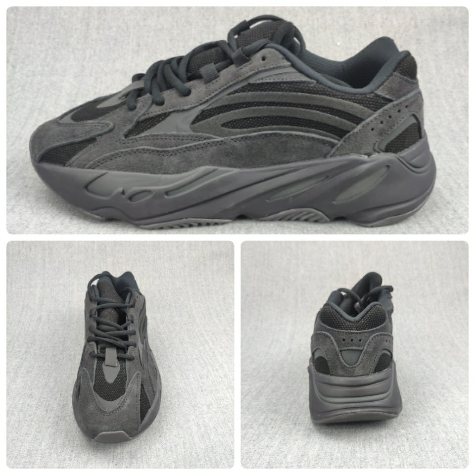 Yeezy 700 V2 Sneakers in Gray