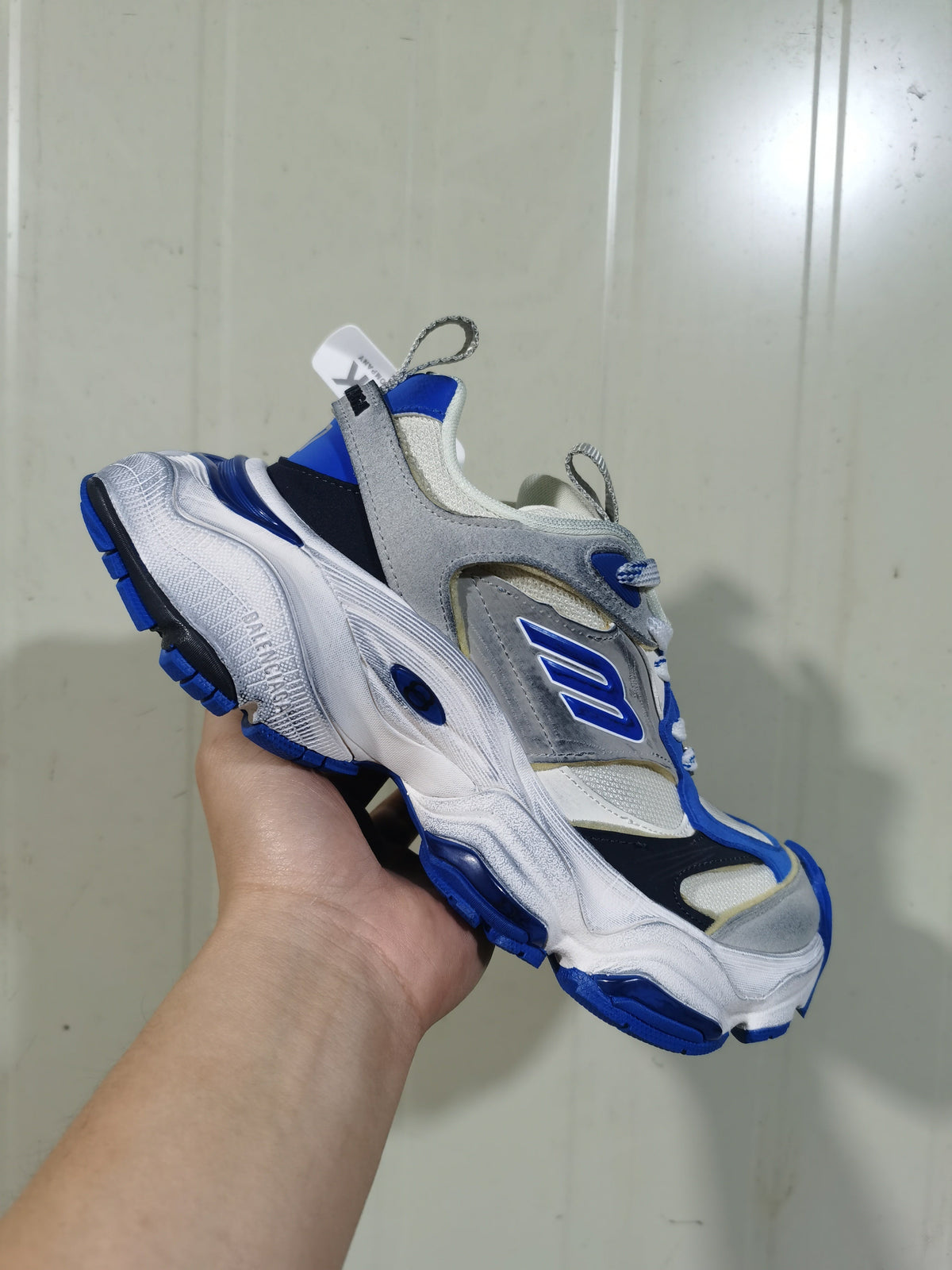 Skechers 11th Generation 0328 Sneakers White Grey Blue