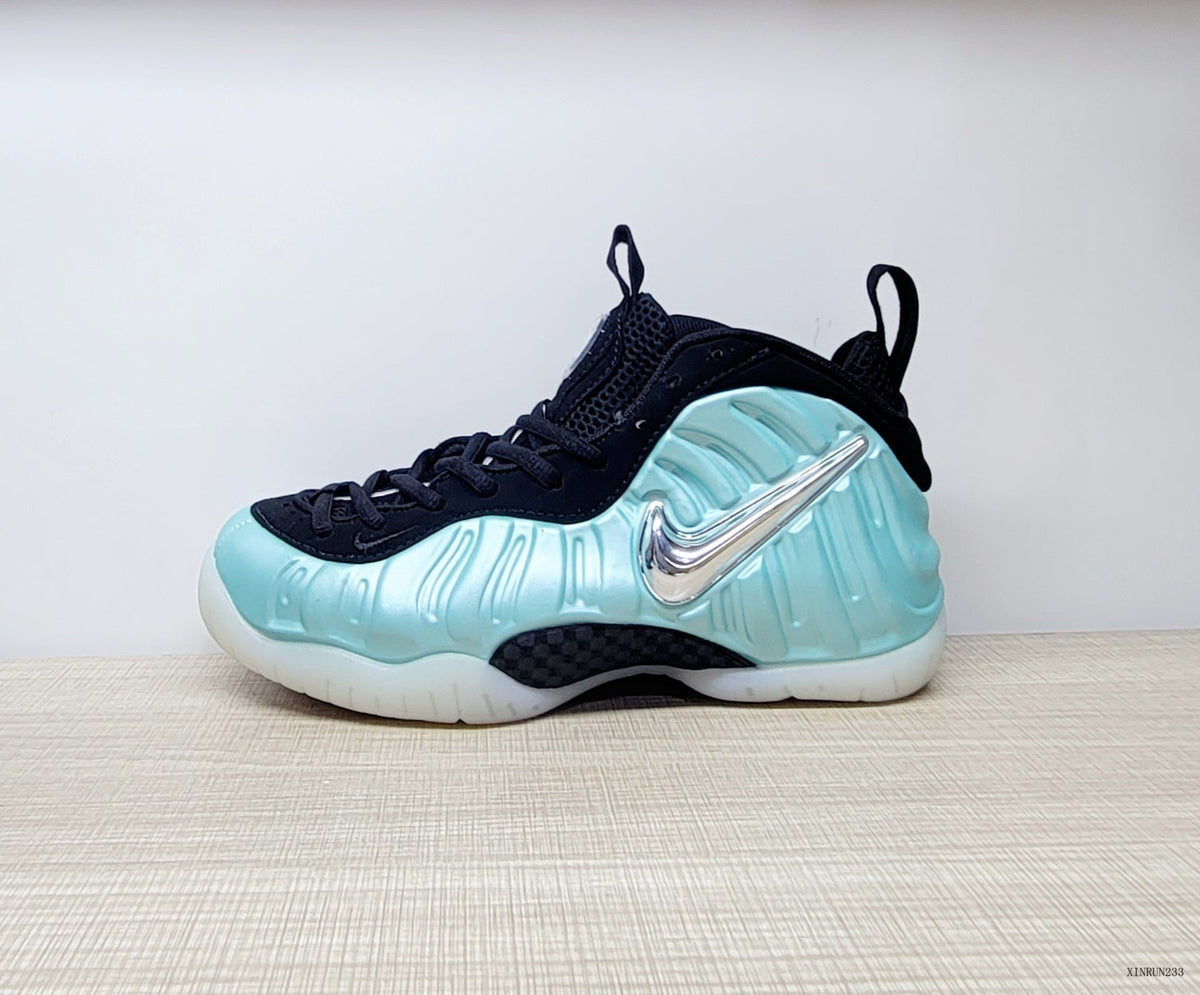 Nike Air Foamposite Pro Island Green Sneakers