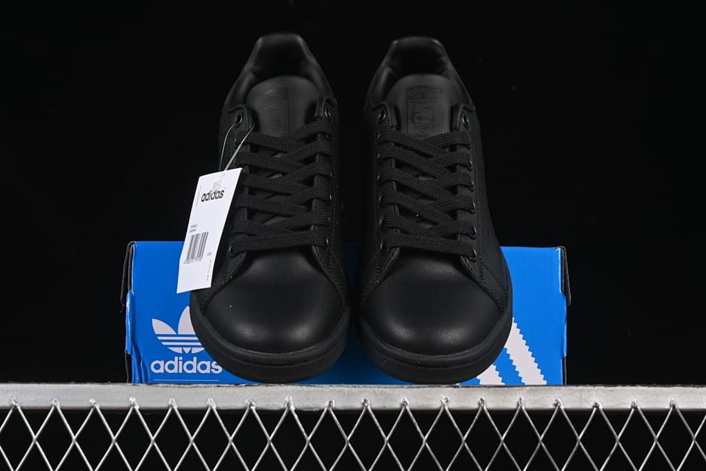 Adidas Stan Smith M20327 Black Low-Top Sneakers
