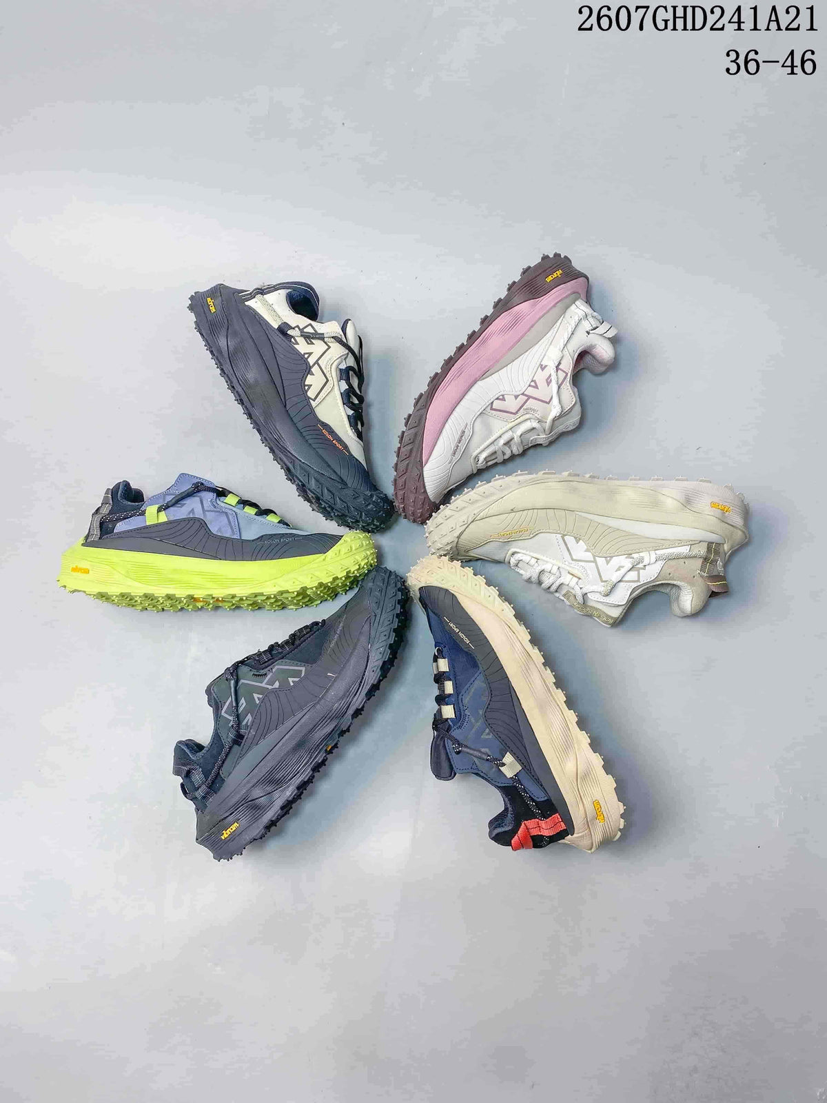 KOLON SPORT LIT CAMP Low-Top Hiking Sneakers 07GHD241A21