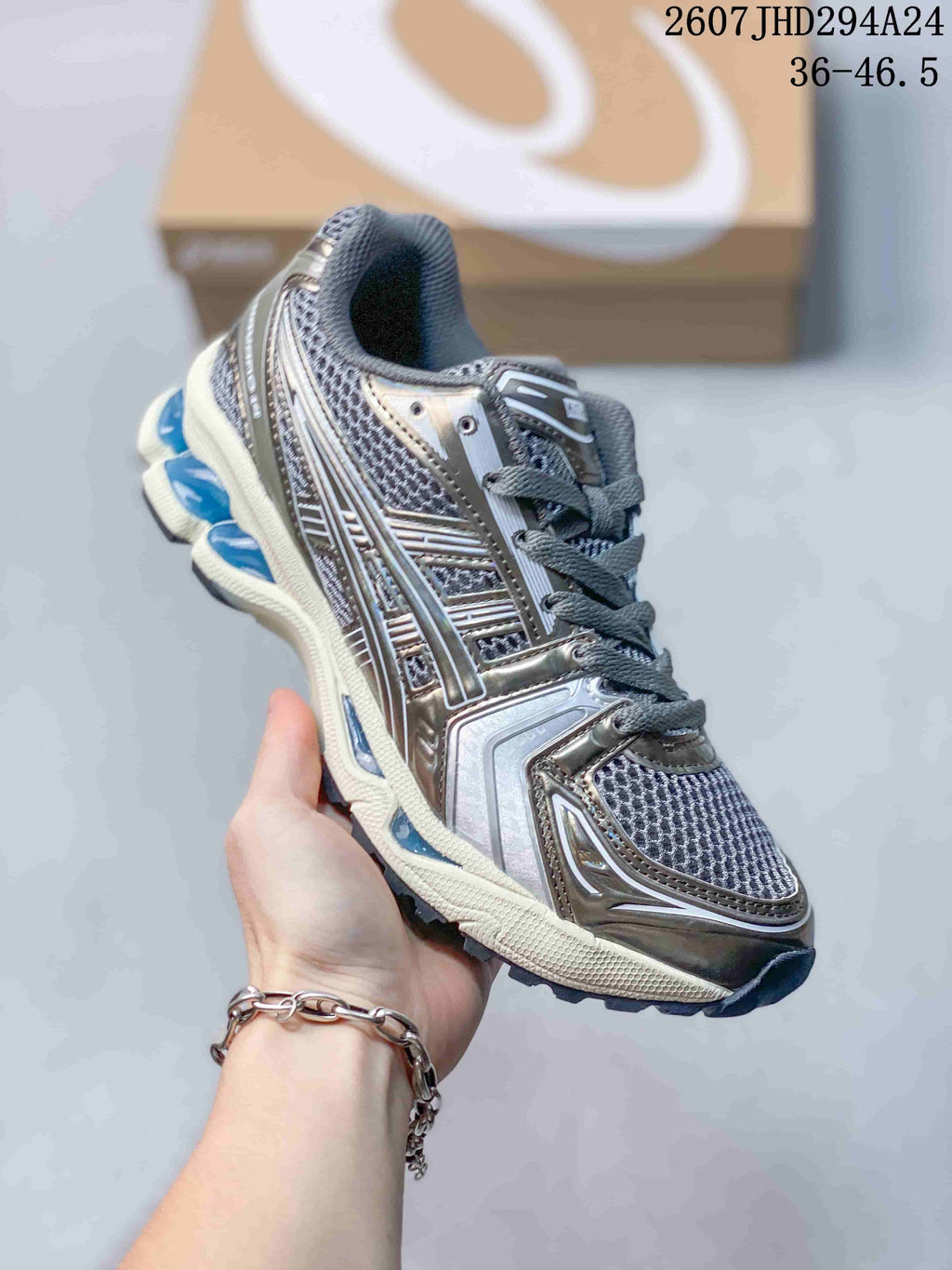 ASICS Gel-Kayano 14 Sneakers Silver Gray 2607JHD294A24