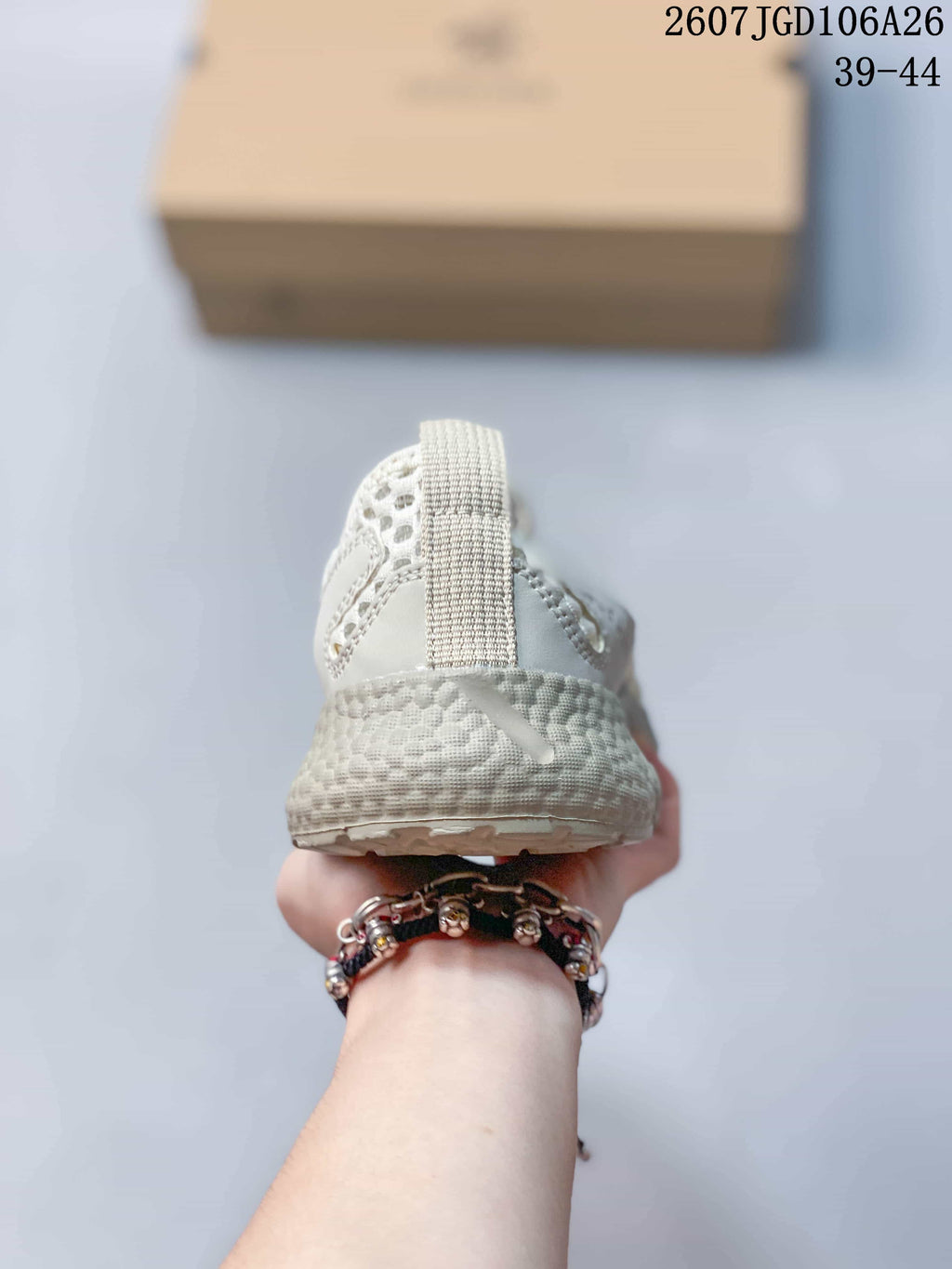 SREGIEK 712260TOI White Mesh Slip-On Sneakers