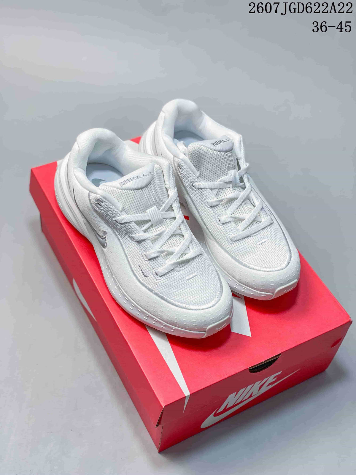 Nike Uplift SC Low-Top Sneakers White 712220WPR