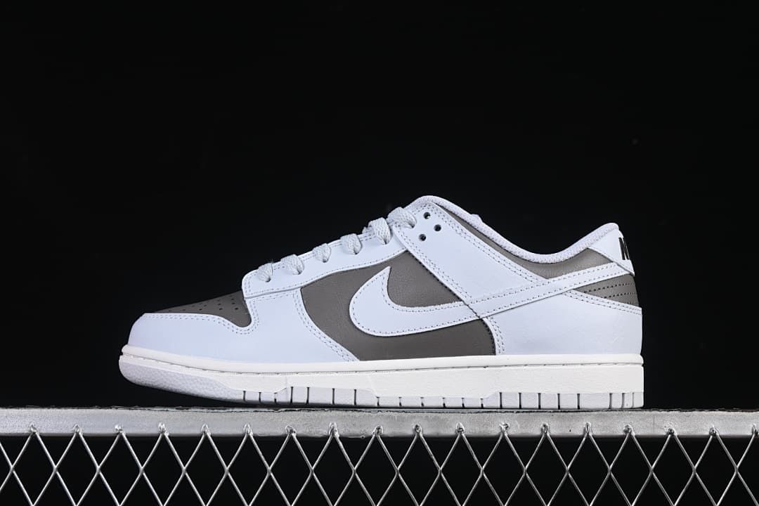 Nike SB Dunk Low Sneakers HF5441-202