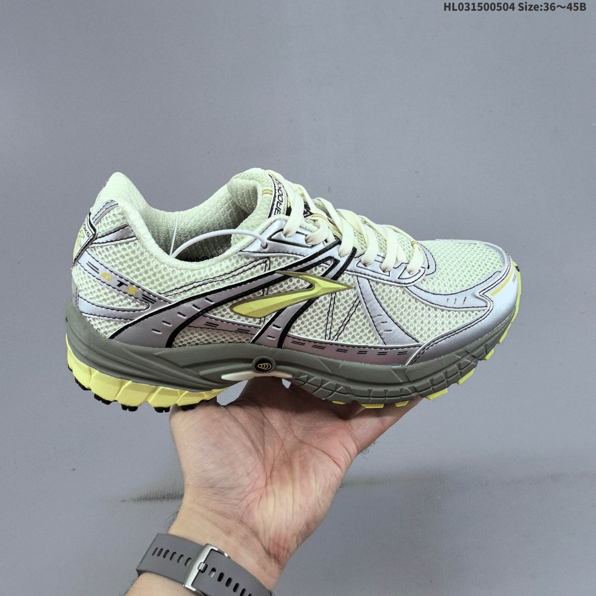 Brooks Adrenaline GTS 10 Running Shoes
