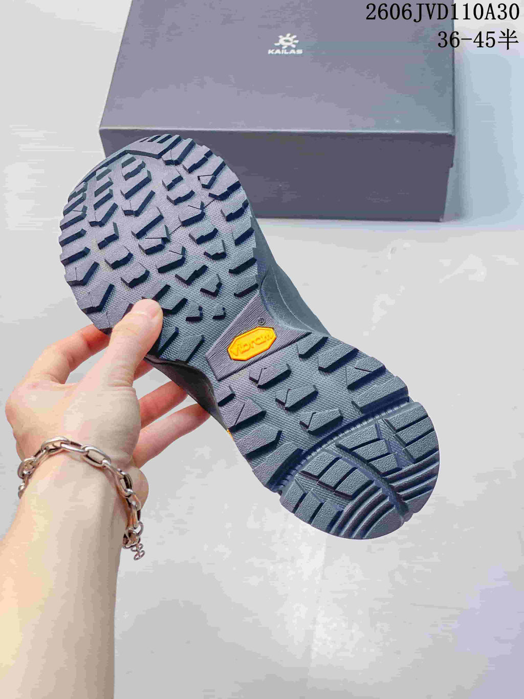 KAILAS KS25131 Low-Top Hiking Shoes, Gray