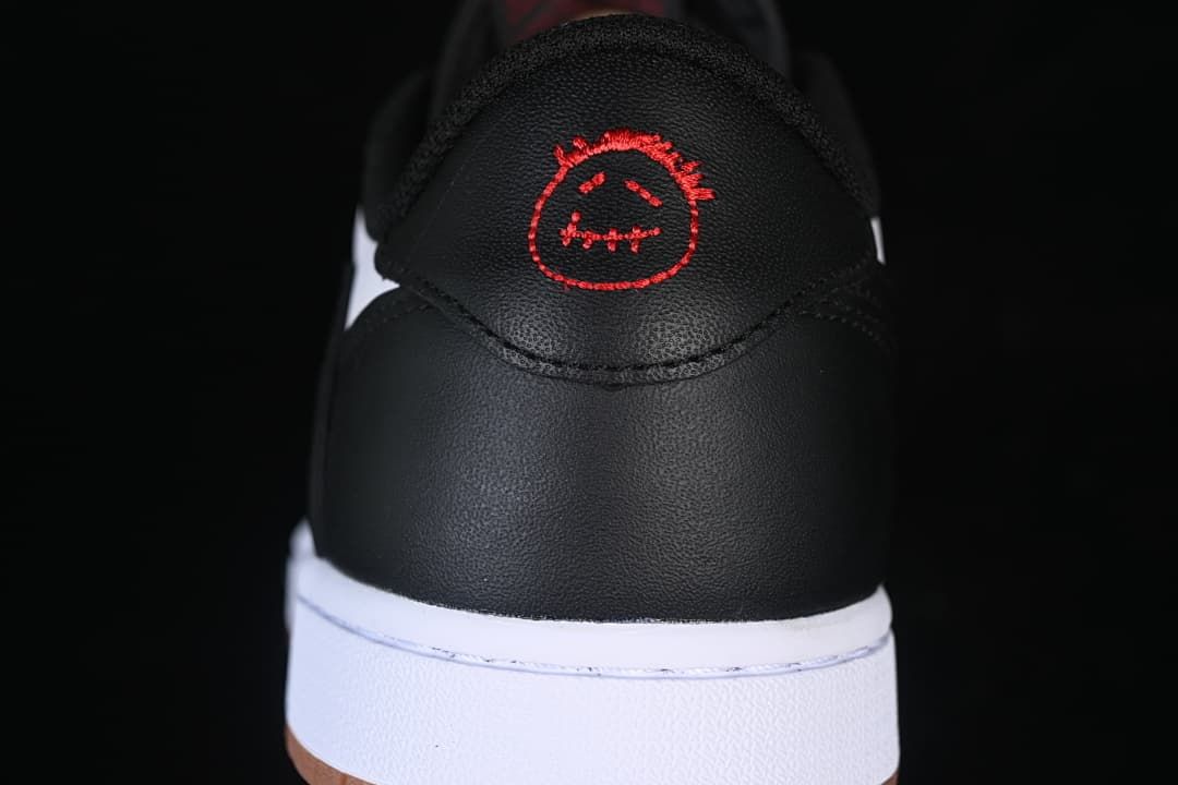Travis Scott x Air Jordan 1 Low OG Black White Sneaker DM7866-201