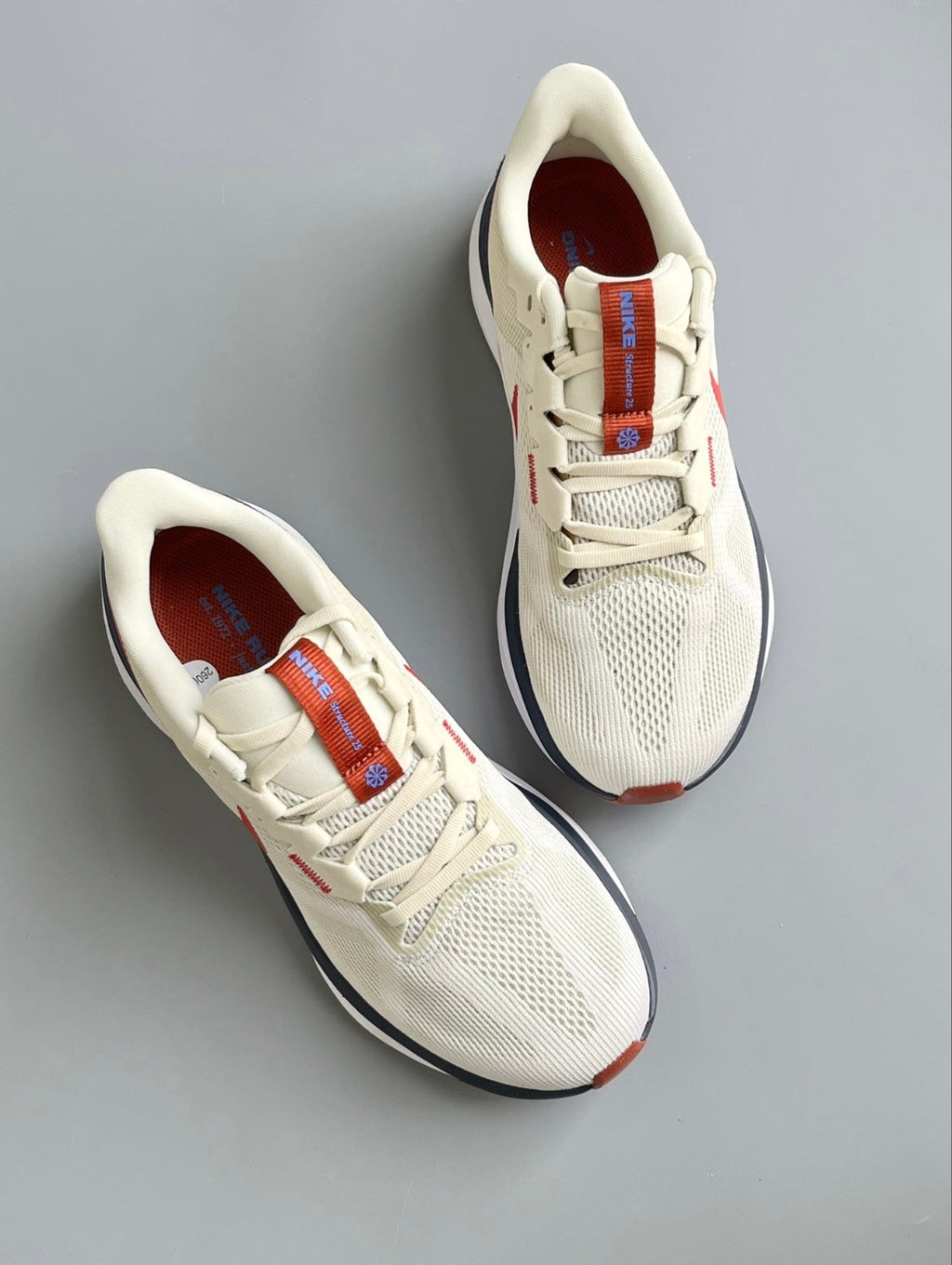 Nike Structure 25 Road Running Shoes, Sail Red DJ7883-001