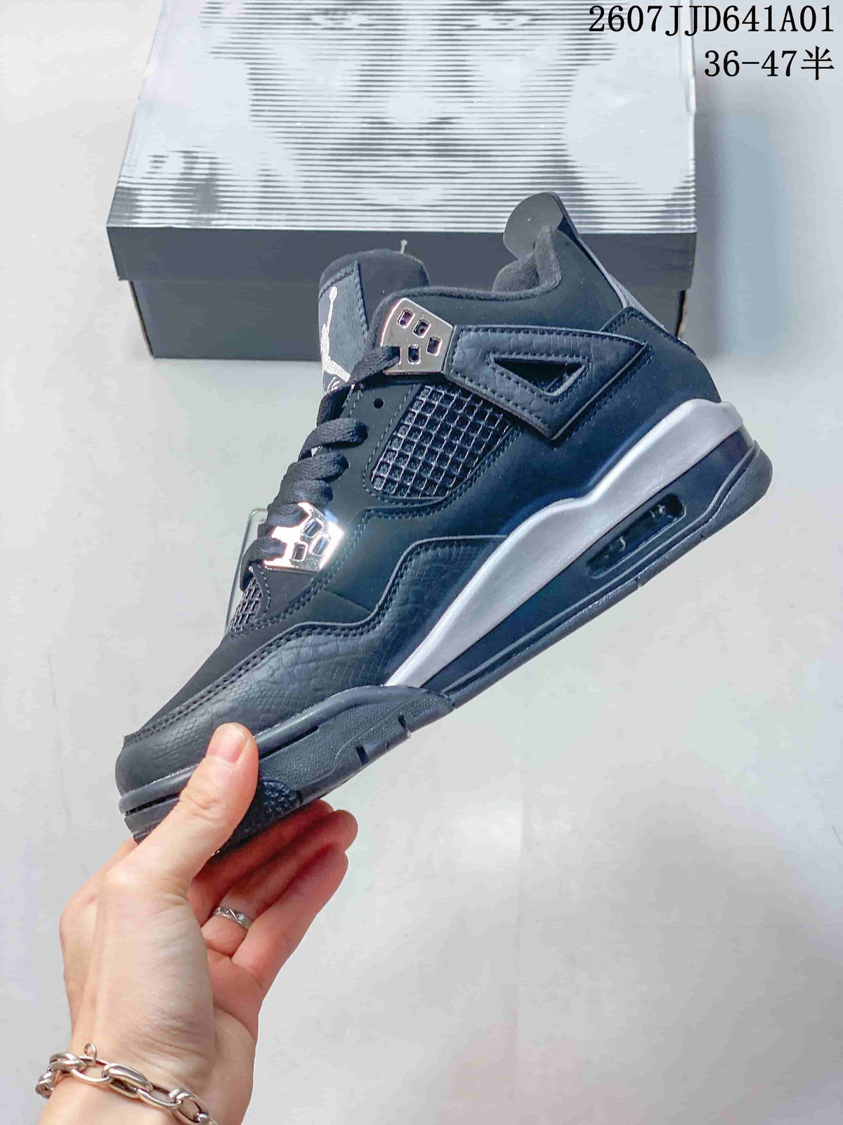 Jordan Air Jordan 4 Black Silver Women's Sneakers 07JJD641A01
