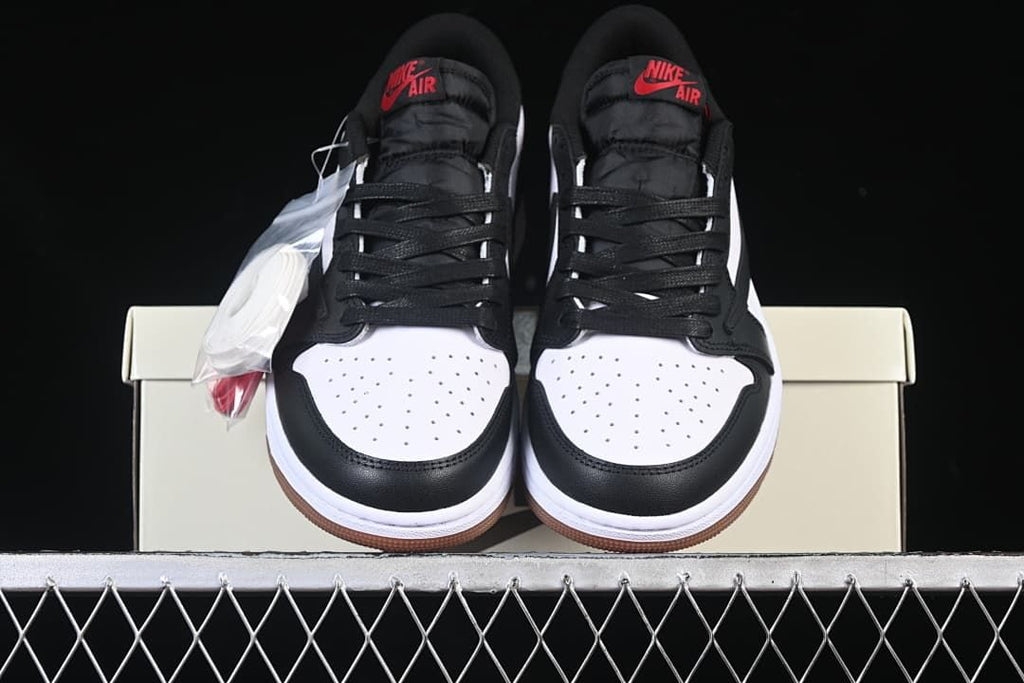 Travis Scott x Air Jordan 1 Low OG Black White Sneaker DM7866-201