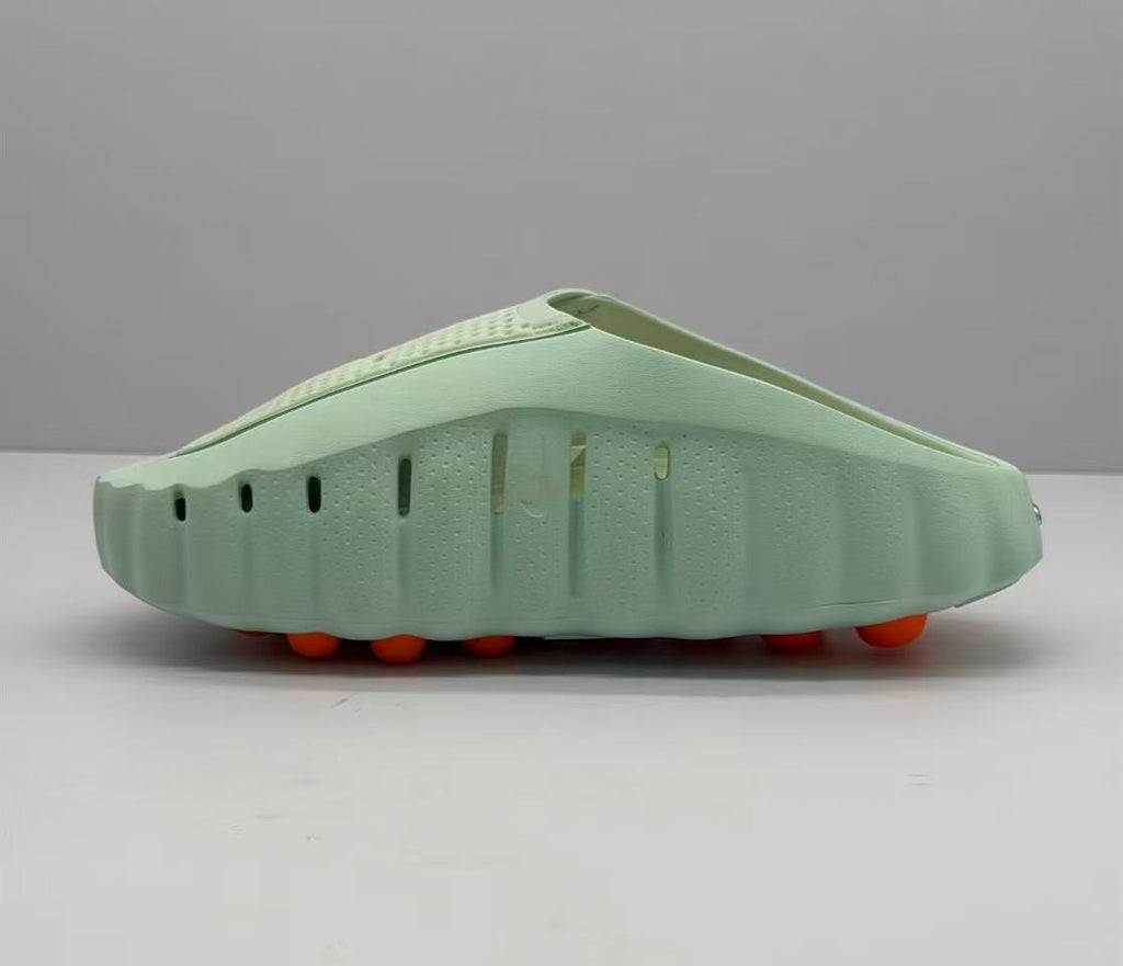 Nike Mind 001 Light Green Slides