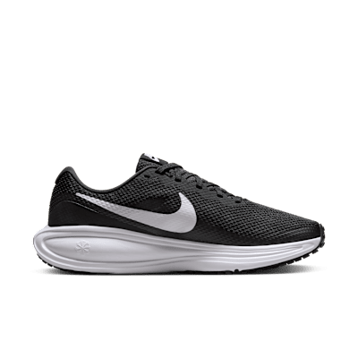 Nike Revolution 8