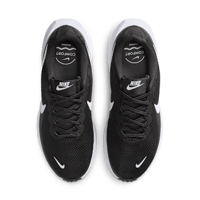 Nike Revolution 8