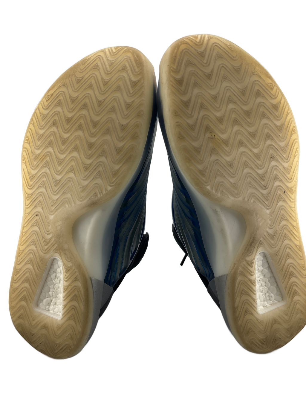 Adidas Yeezy QNTM Frozen Blue