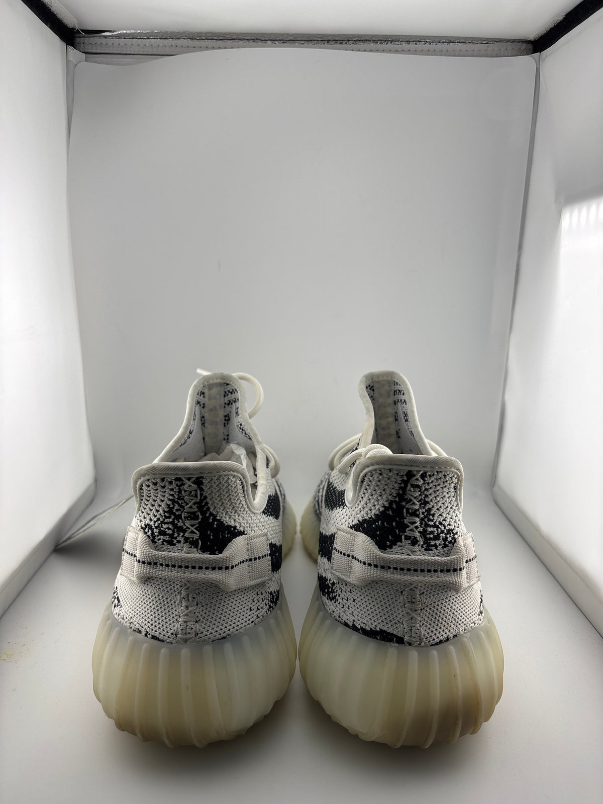 Adidas Yeezy Boost 350 V2 Zebra (2017/2022)