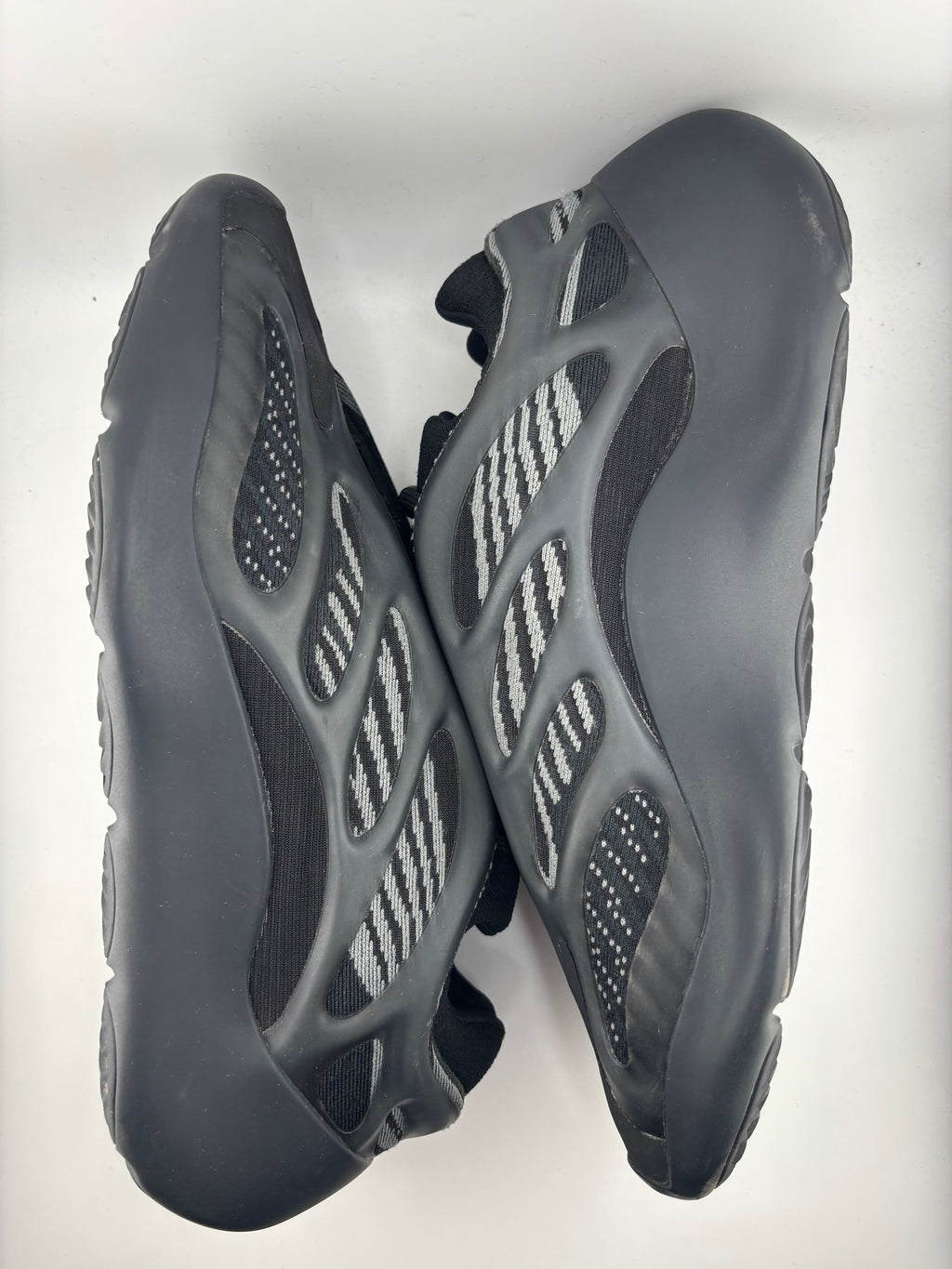 Adidas Yeezy 700 V3 Dark Glow