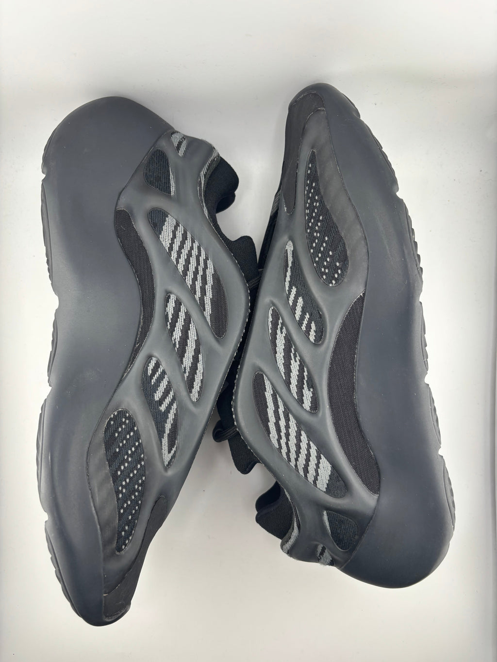 Adidas Yeezy 700 V3 Dark Glow